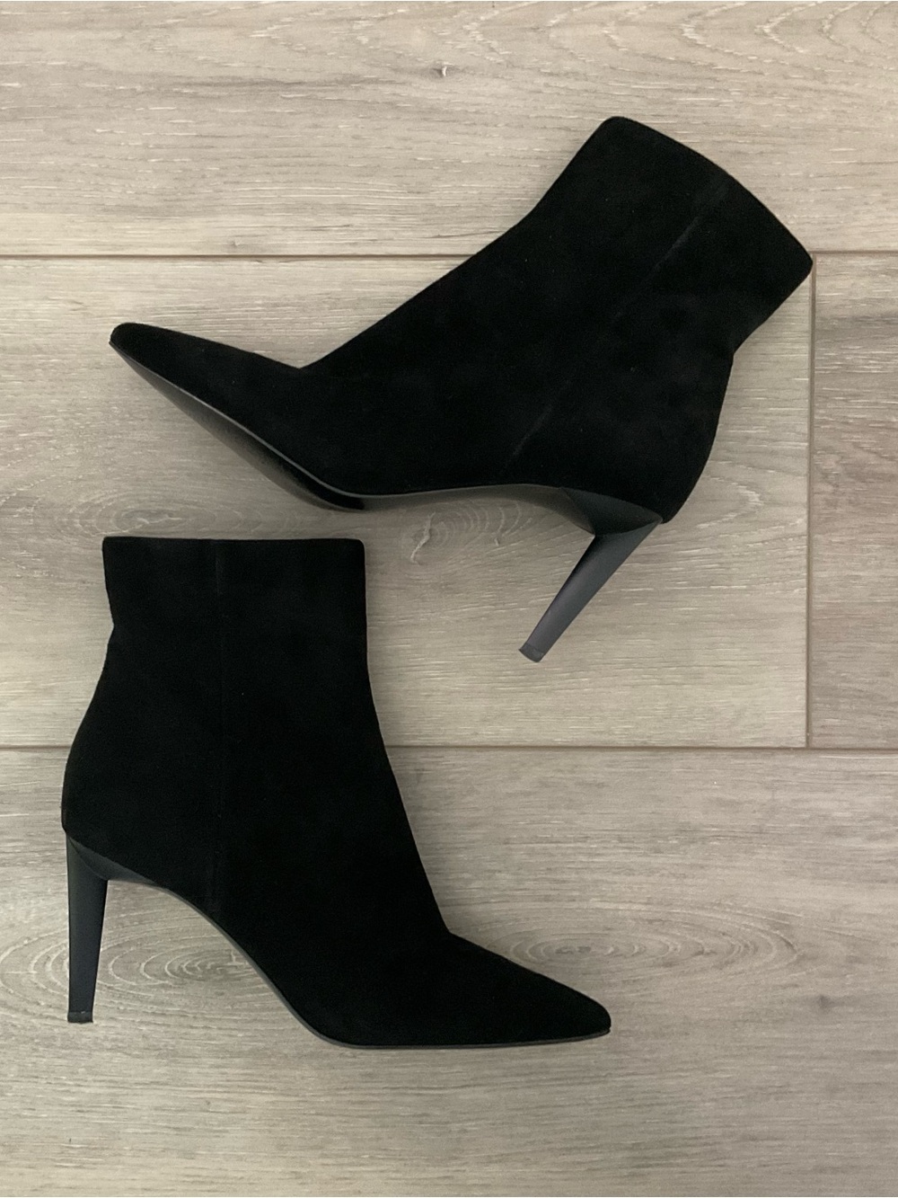 Kendall & Kylie Booties Pointed Toe in Black Suede Size 7.5